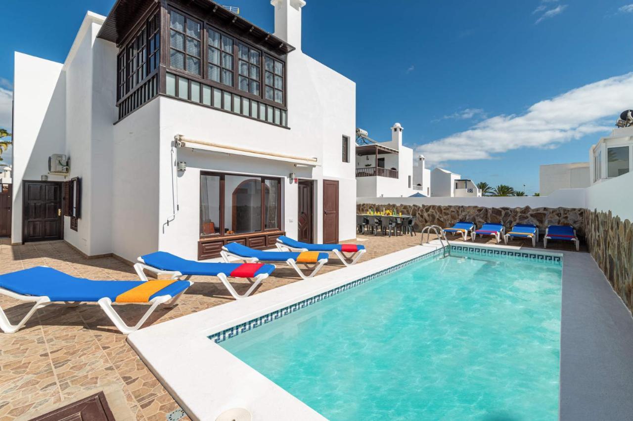 Villa Margarita By Villa Plus Tias Exterior photo